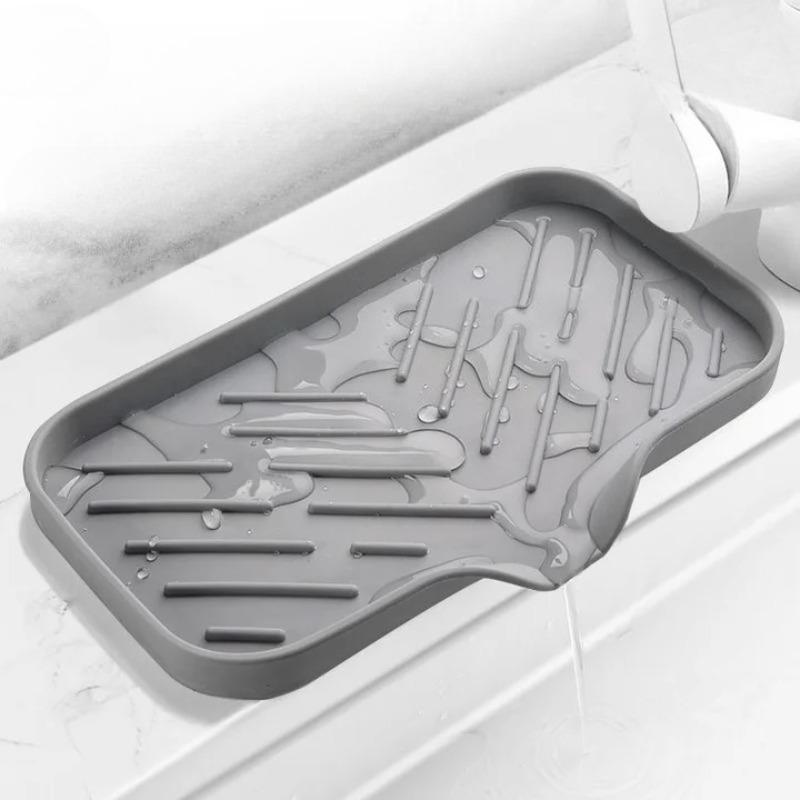 Self Draining Soap Bar Holder Silicone Kitchen Sink Soap Dish Sponge Tray Creative Washing Table Soap Tray Free Punch Drain Rack