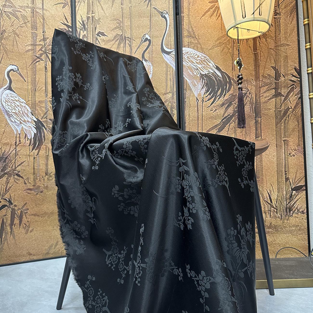 

24 Новая шелковая хлопковая жаккардовая ткань с рисунком «цветок сливы»: Китайский и этнический стиль для жилетов и брюк чёрный