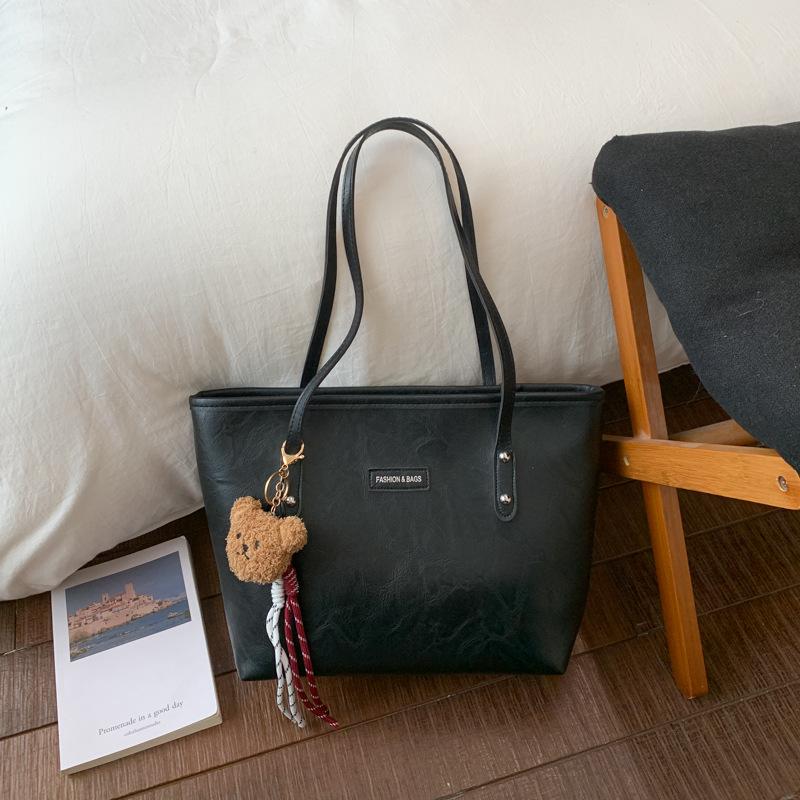 Large-capacity Stylish Commuter Chic Shoulder-to-shoulder Tote Bag