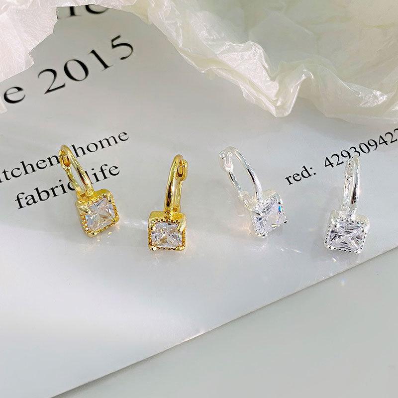 Kwadratowa Klamra na Ucho Lekki Luksus Wykwintne Wysokiej Klasy Nisza Design Kolczyk Kolczyk Kolczyk Kolczyki