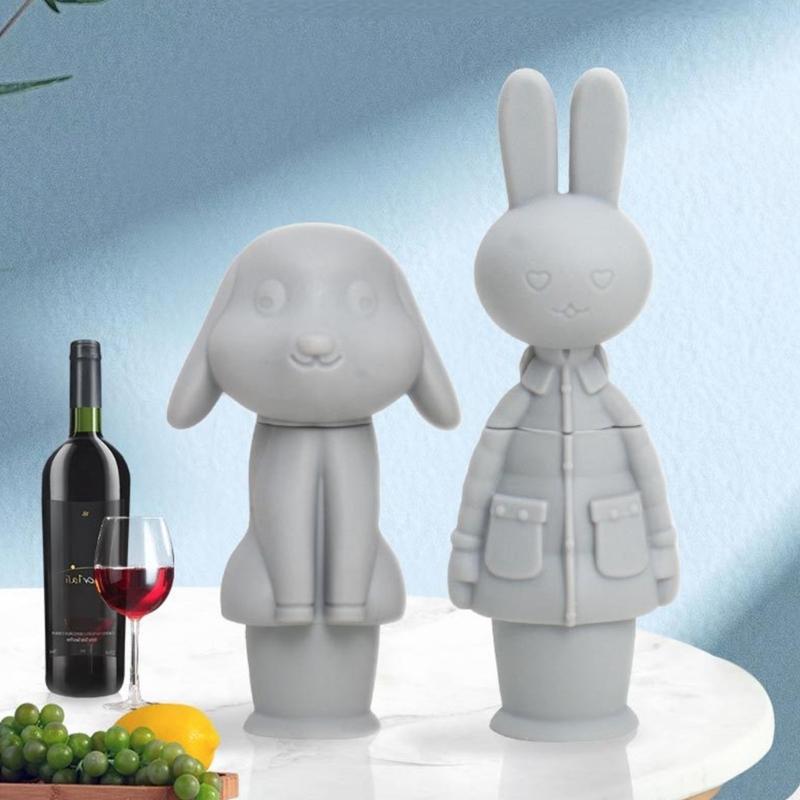 Pack of 2 Silicone Wine Bottle Stoppers with Cartoon Animal Design Bottle Plug for Reliable Sealing in Various Use