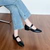 Scarpe Mary Jane bianche francesi con gonna testa quadrata tacco medio tacco spesso scarpe singole da donna bocca bassa cintura con fibbia a una parola scarpe da donna
