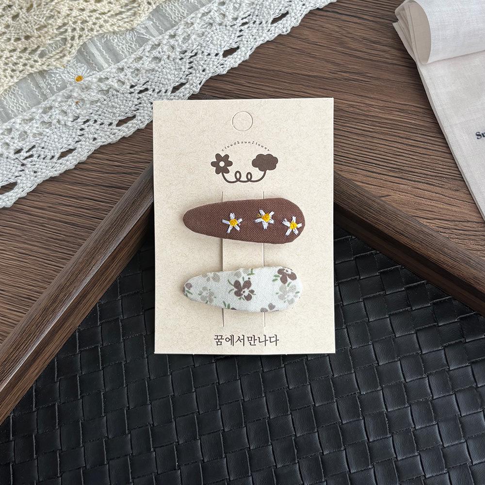 Haarspange mit gestickten Blumen im koreanischen Stil für Mädchen