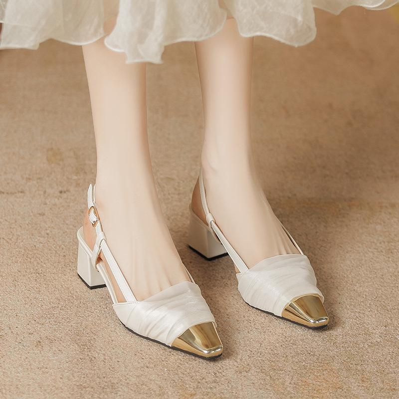 Baotou sandals women's summer new models with skirts, color matching mesh yarn, fairy wind back strap, square head thick heel single shoes