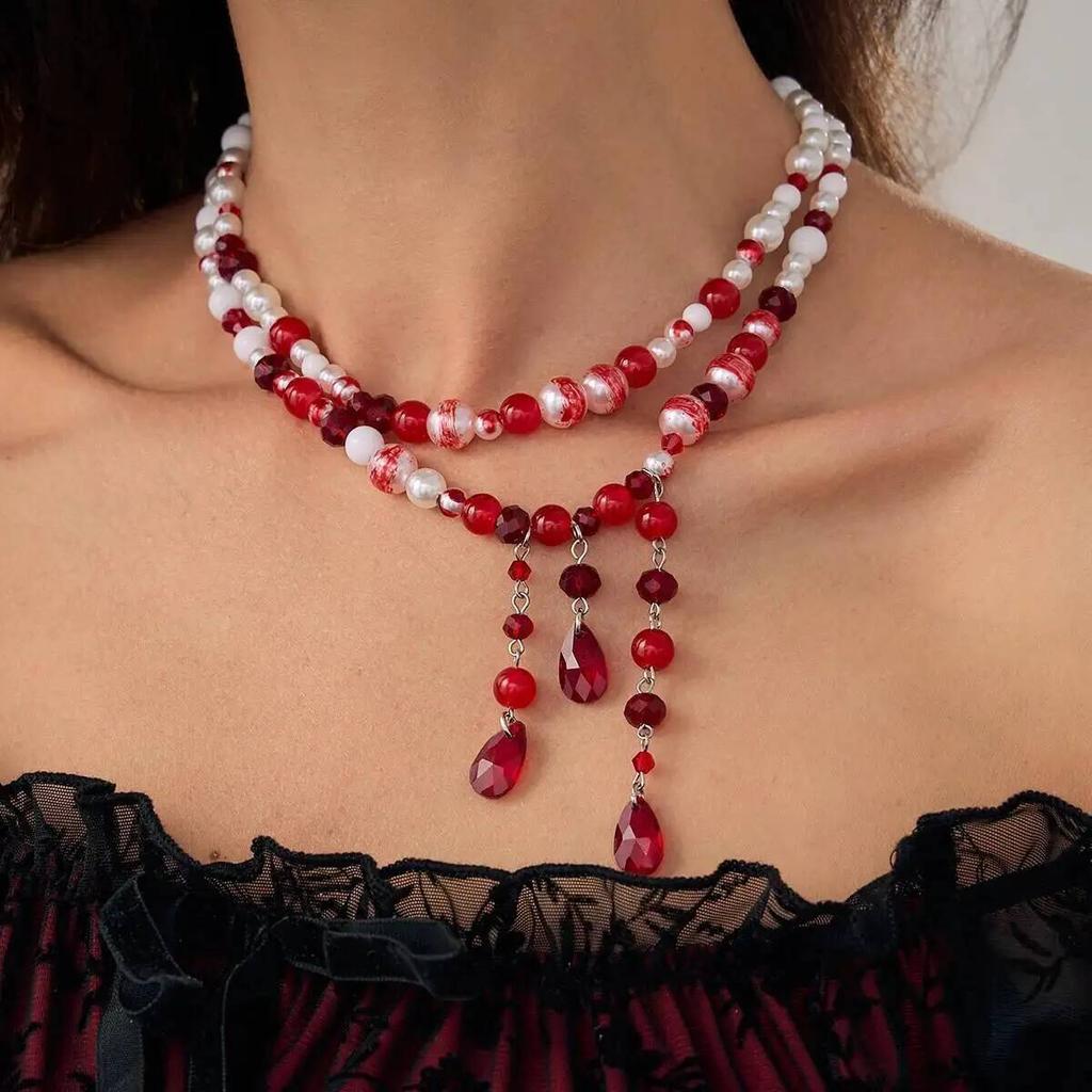 IngeSight.Z Goth Rotblutmuster Imitation Perlen Quaste Anhänger Halskette Damen Exquisiter Kristallperlen Choker Halloween Schmuck