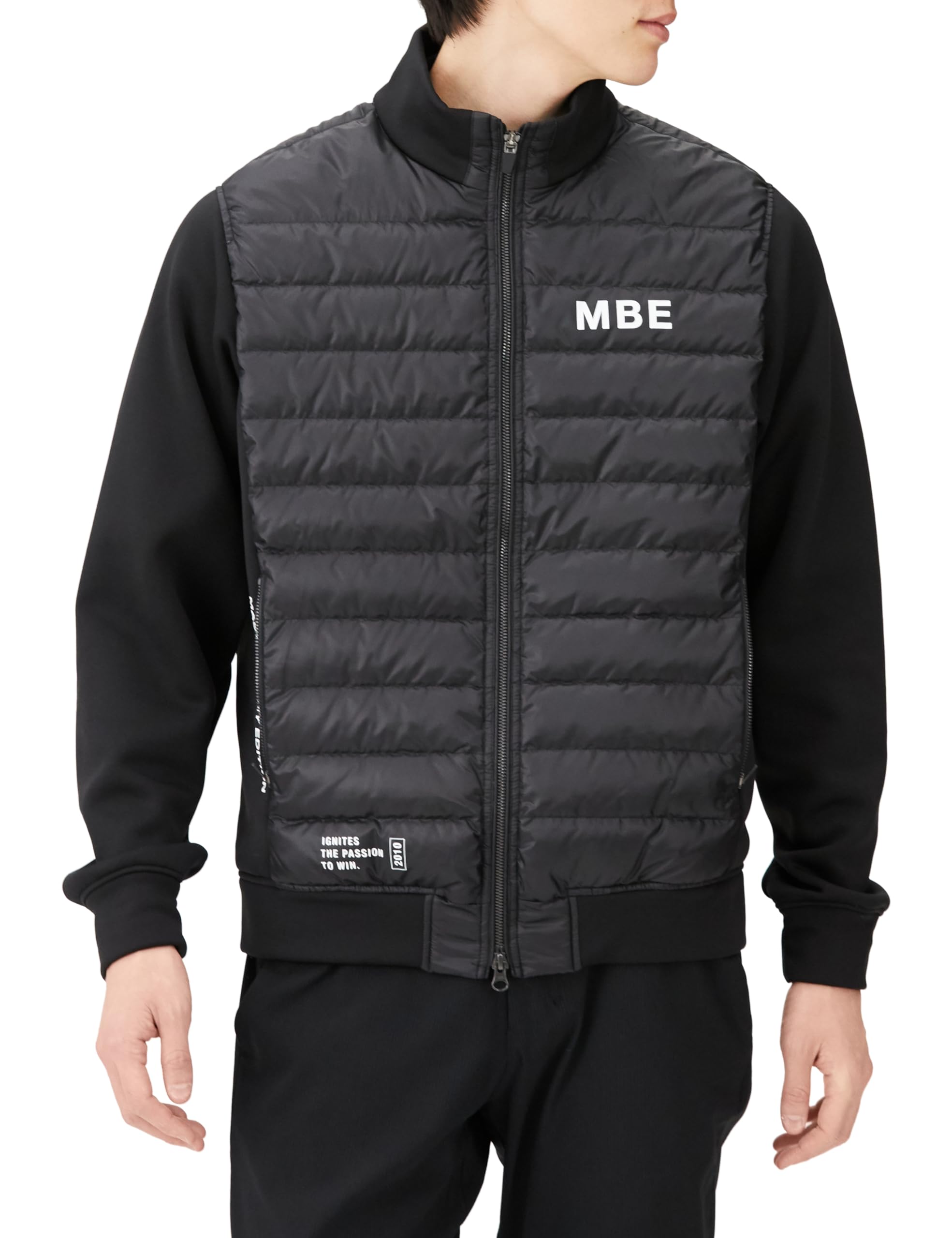 

Water Repellent Full Zip Blouson Golf Outerwear 5 [Master Bunny] Men s (Ripstop/Stretchy) / / 758-3220003 010_Black [L]
