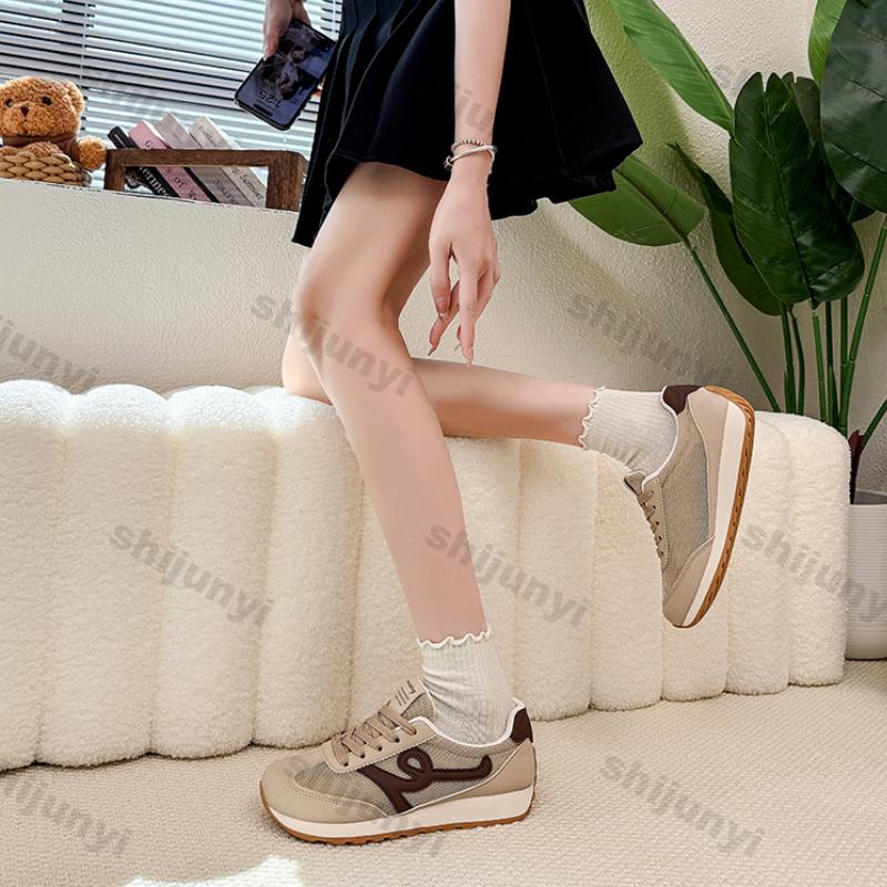 Fashion Women Shoes 2025 Summer New Fashion Comfort Height Increase Lace-up Sewing Casual Shoes Breathable Mesh Non Slip Women Sneakers