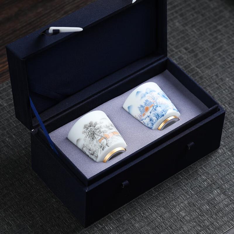 MULTIPOTENT Suet Jade White Ceramic Master Teacups Gift Set