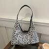 Versatile And Casual Leopard Pattern Tote Bag For Everyday Use With Pu Material