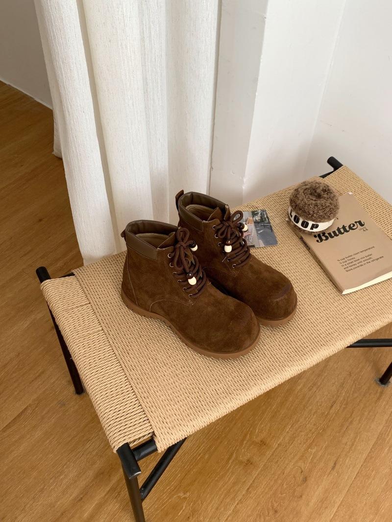

2025 autumn and winter new retro square head short boots front lace-up British style matte cow suede short boots women s Martin boots 39 темно-коричневого