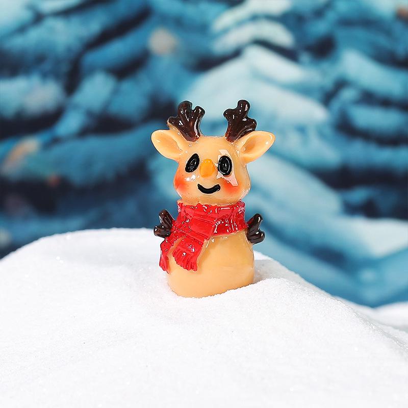 Creative Christmas Ornament Gift Bag with Reindeer, Snowman & Santa Claus Decorations for Micro Landscape Scenes
