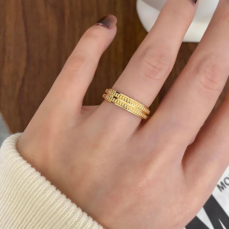 18k Gold Titanium Steel Minimalist Ring for Women - Trendy High-End Jewelry