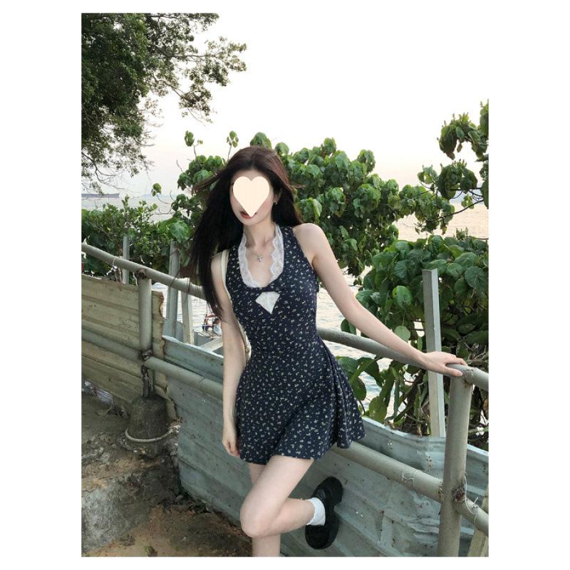 

Pure desire wind sleeveless fake two-piece lace splicing floral dress children s design waist short skirt summer S