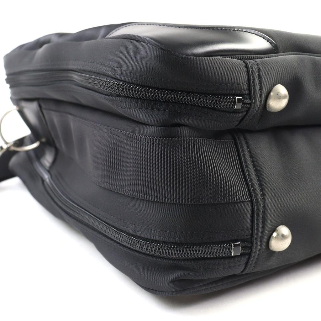 Porter Geantă Boston TRUNK 2WAY GARMENT BOSTON Geantă de afaceri cu umeraș Twill de nailon Folosită