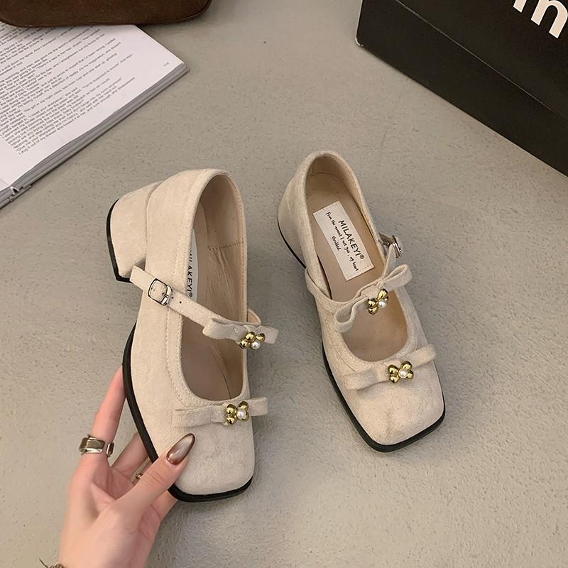 

French retro Mary Jane shoes thick heels high heels black loafers spring and autumn high-end single shoes with skirts women s shoes 35