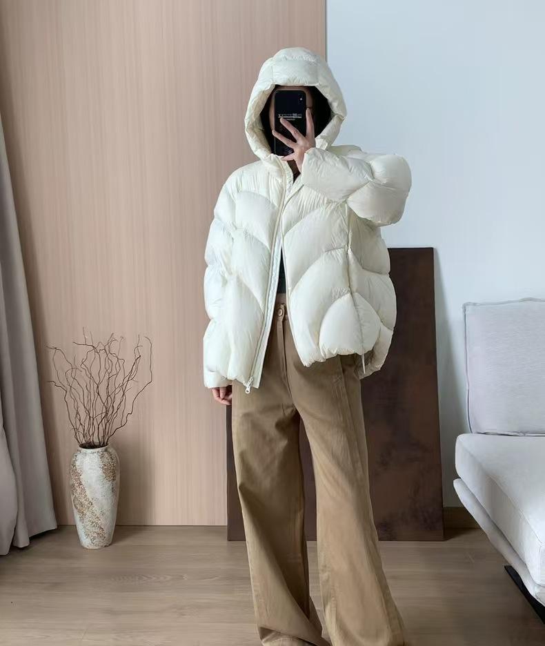 Yu Yan, commoner winter new simple versatile bread warm down jacket puffs loose hooded jacket