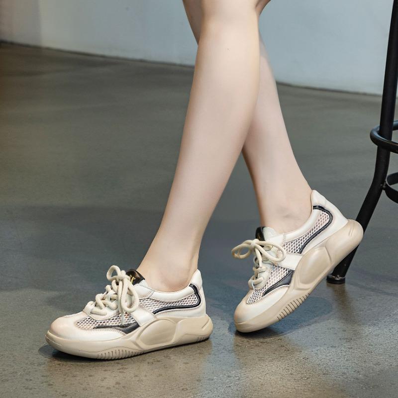 Student Lace-up Casual Shoes Thick-soled Shoes Flat and Perforated Women's Shoes