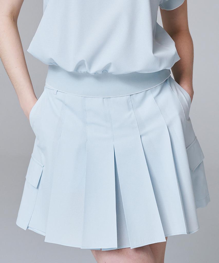 Cream Golf Punched Pocket Skirt