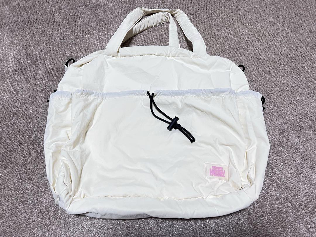 

[USED] SEVENTEEN [HOLIDAY] BOSTON BAG