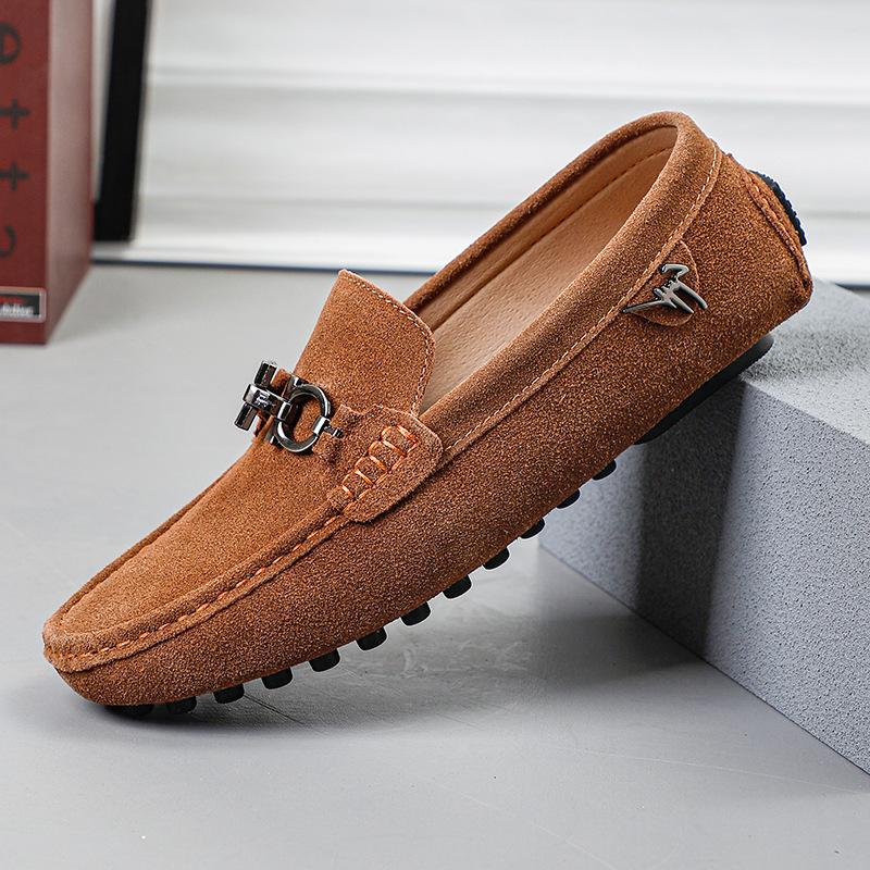 Fashion 2025 New Loafers Men Soft Driving Moccasins High Quality Flats Genuine Leather Shoes Men Slip-on Suede Loafers for Men
