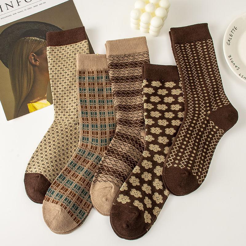 Coffee-Colored Socks for Autumn and Winter, Women's Mid-Length Insulated Retro Pile-Up Socks, Korean Version High-Length Socks