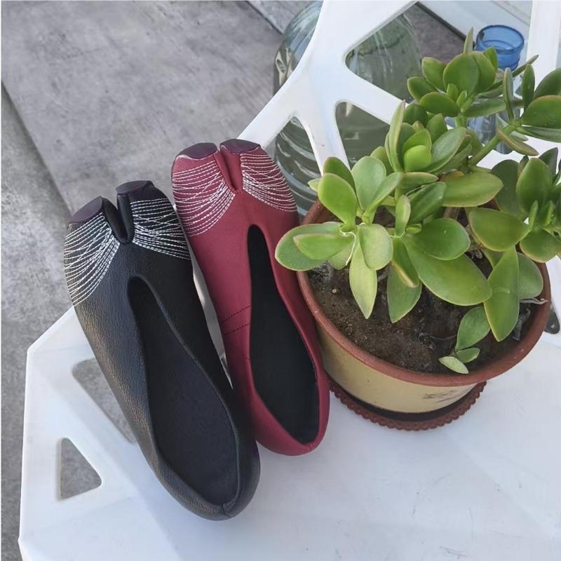 Fashion Women's Split-Toe Pig Hoof Shoes Spring Autumn Tabi Flats Bottom Slip-On Bean Walking Sneakers Comfortable Genuine Leather Upper