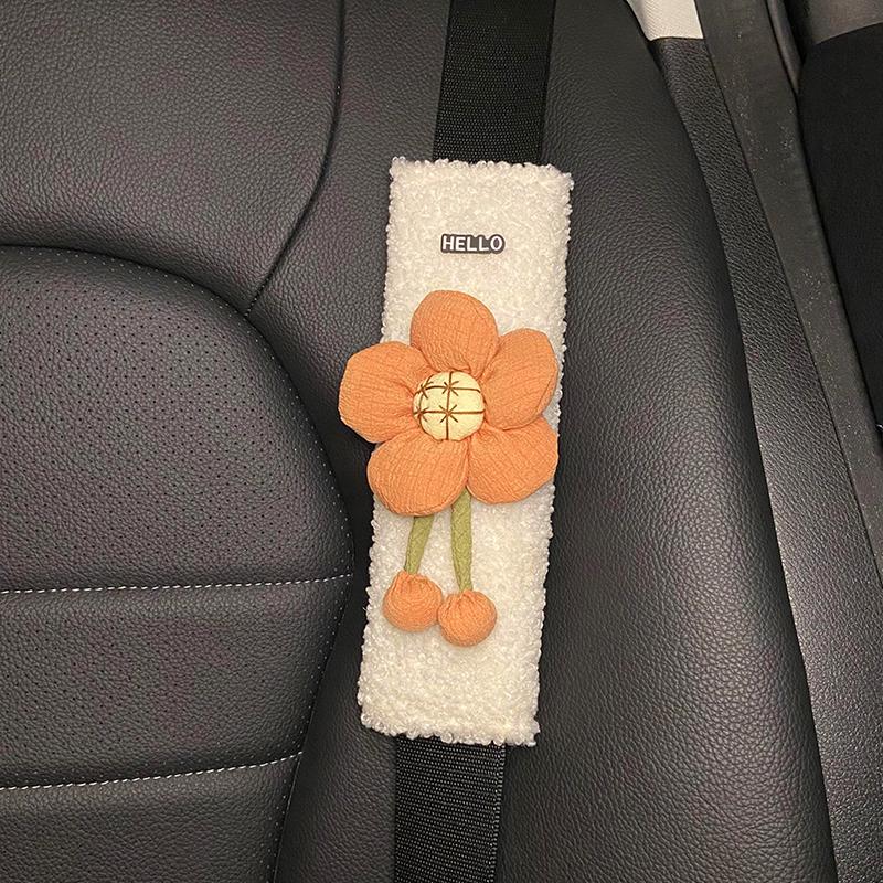 Cute Sunflower Plush Car Seat Belt Cover Artificial Lamb Shoulder Pad Protection Car Decoration Comfortable Soft Accessories