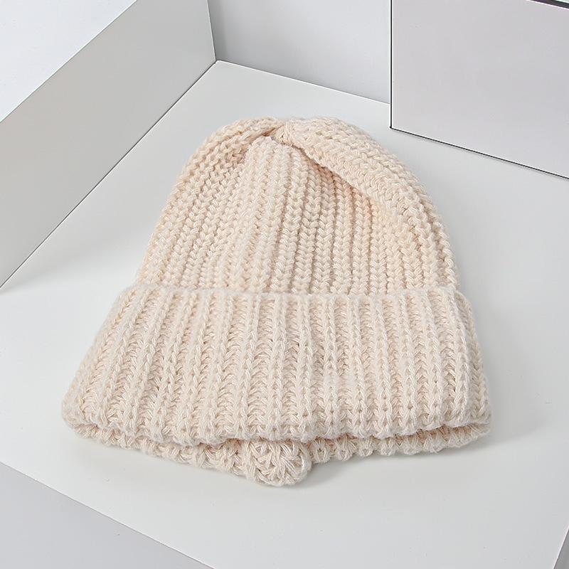 Large Head Circumference Knitted Hat Women's Winter Woolen Hat Autumn and Winter Warm Confinement Hat Versatile Cold Hat Face Small Pile Hat