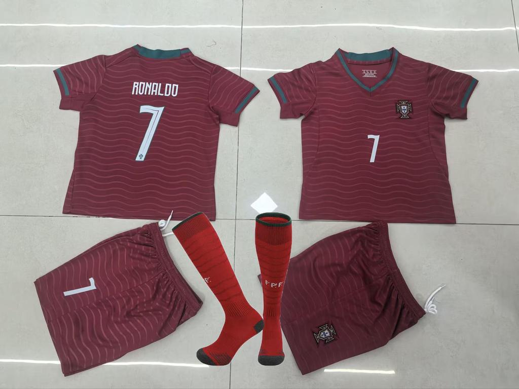 Portugals Nationalteam Fotbollströja (2026-27) för Barn & Vuxna, Storlekar 14-3XL.