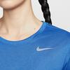 Nike Dri-Fit Team Legend Rýchloschnúce Pohodlné Tričko s Okrúhlym Výstrihom a Krátkym Rukávom Dámske Vrchné Oblečenie Kráľovská Modrá IB8899-450