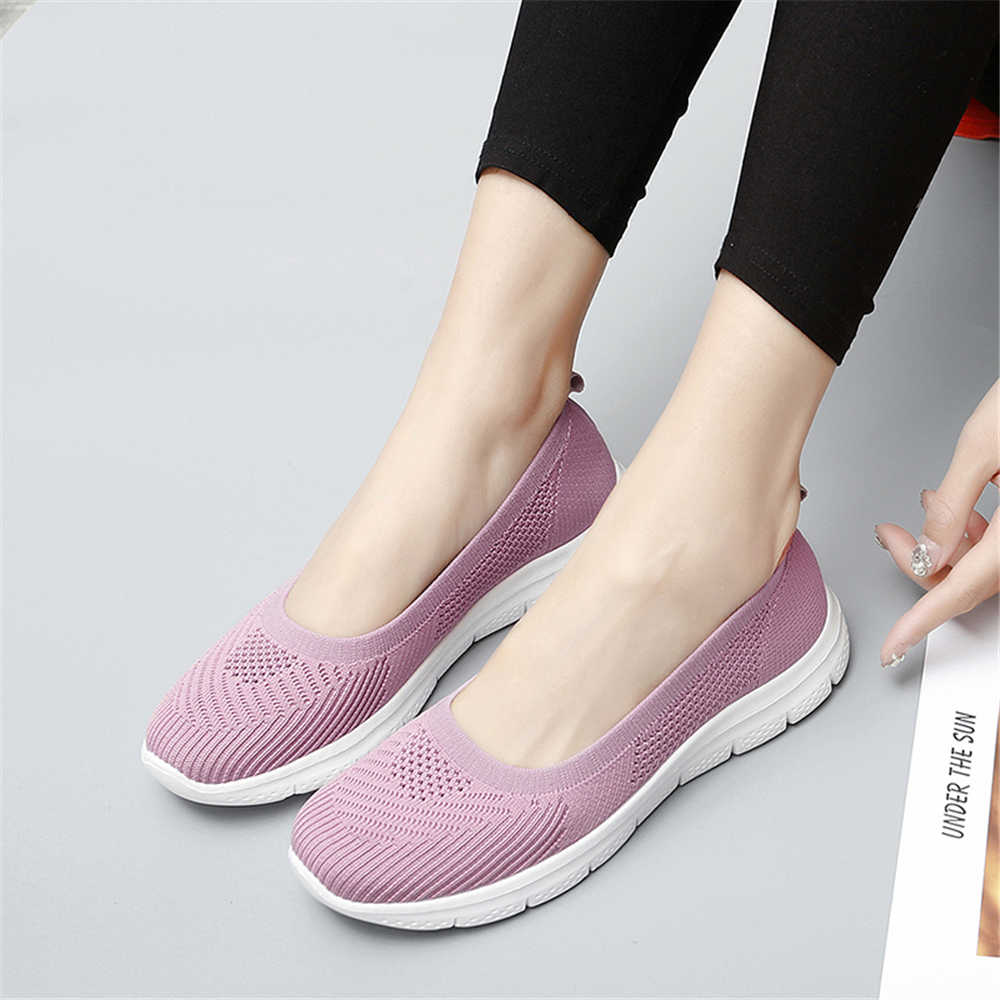 Fashion Number 39 Slip-on Brand Luxury Shoes Womens Black And White Boots Sneakers Women High Top Sports Tnis Global Brands Items