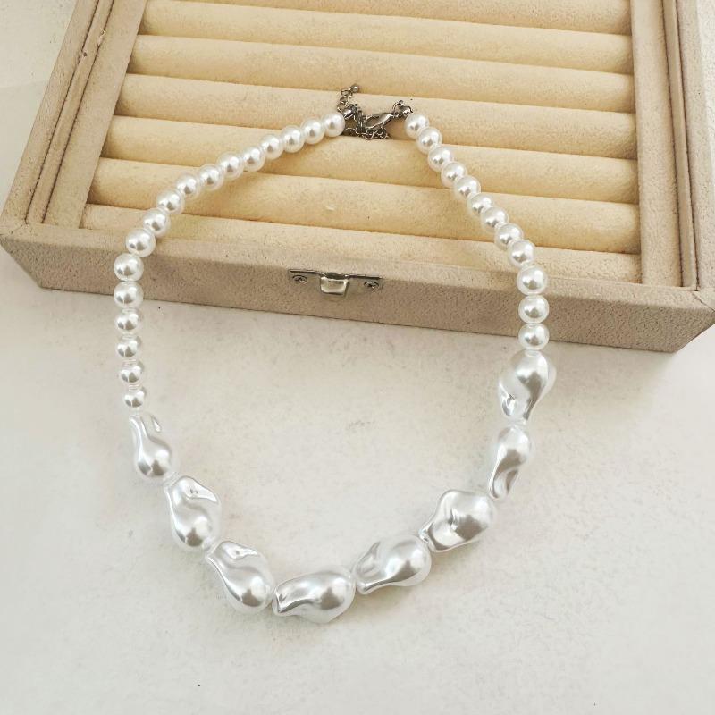 Жемчужное ожерелье - универсальный, стильный и элегантный чокер