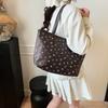 Beautiful large-capacity daily commuter student class versatile tote bag shoulder armpit bag casual handbag women's bag