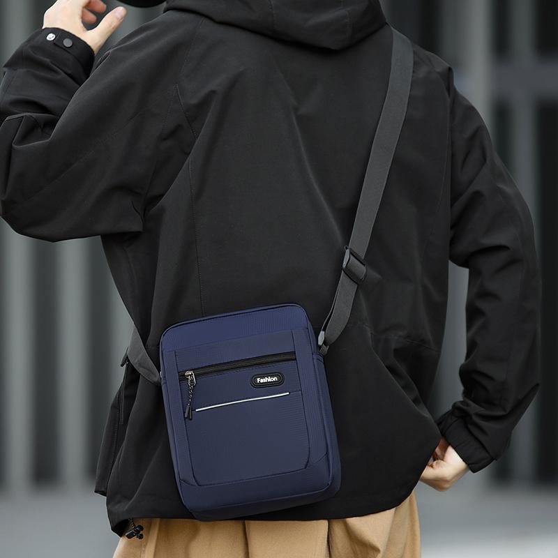 Vielseitige Oxford Umhängetasche - Herren Business Casual Sling für tägliche Pendel-Essentials