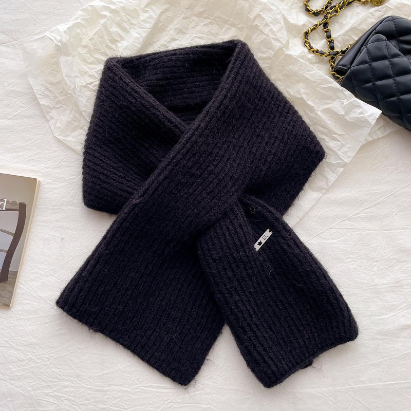 Simple knitted small scarf containing wool, women's autumn and winter age reduction versatile solid color warm cross wool scarf