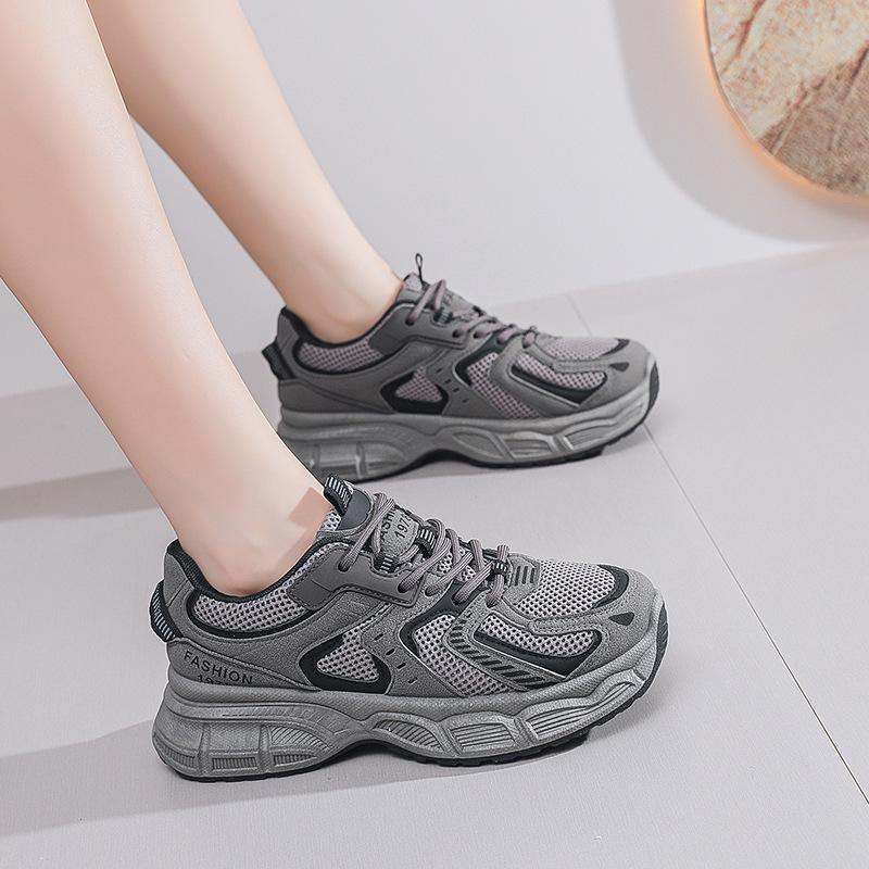 Scarpe da ginnastica Dad shoes sportive per ragazza 2025 primavera e autunno nuove versatili per studenti versione coreana suola spessa rialzanti casual traspiranti scarpe da corsa