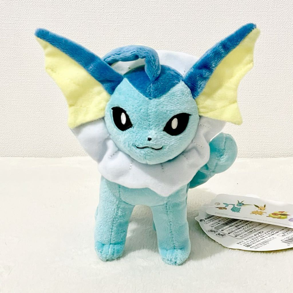 [USED]Unused Center Eevee Collection Vaporeon Plush Toy with original sold out Pokémon (Pokédoll) tag, 2012, item.