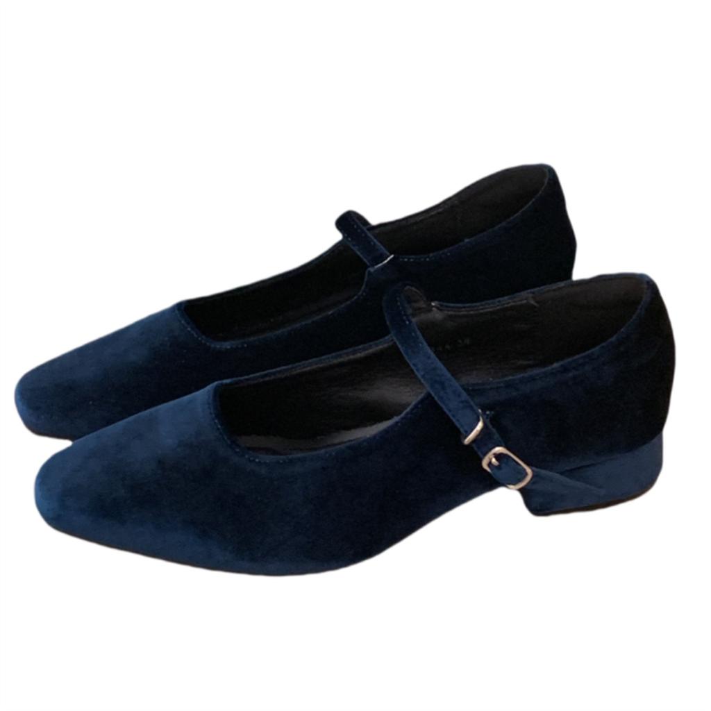 Design Sense Niche One-word Buckle Shallow Mouth Single Shoes Women's 2025 New Late Evening Breeze with Skirt Mary Jane Grandma Shoes