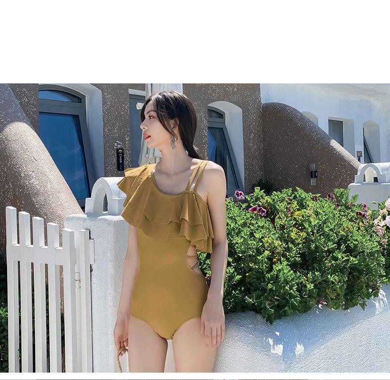 Women's 2025 Korean Style One-Piece Swimsuit: Solid Color, Sexy Backless, Belly-Covering, Conservative Student Bikini