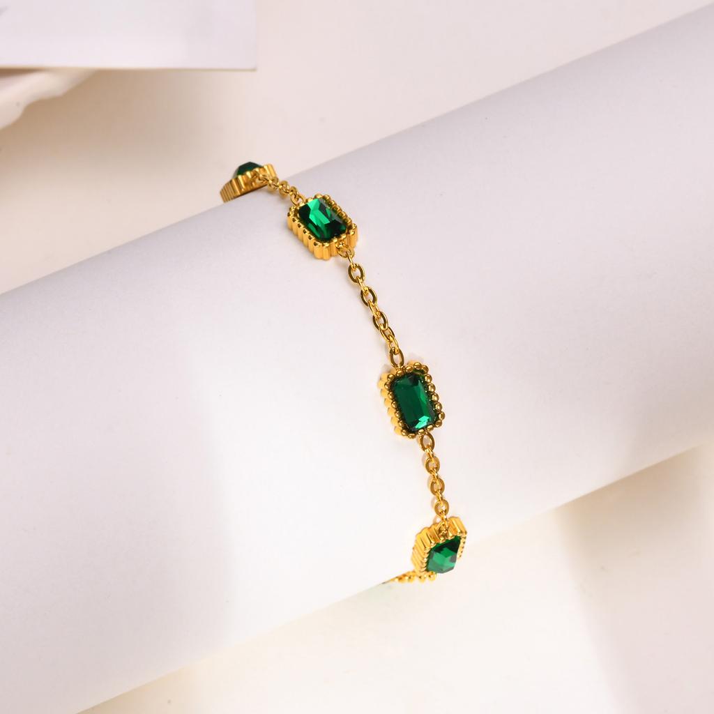 Chic Green Color CZ Stone Choker Necklaces for Women Jewelry, Gold Color Stainless Steel Chain Collar, Ladies Girls Party Gift