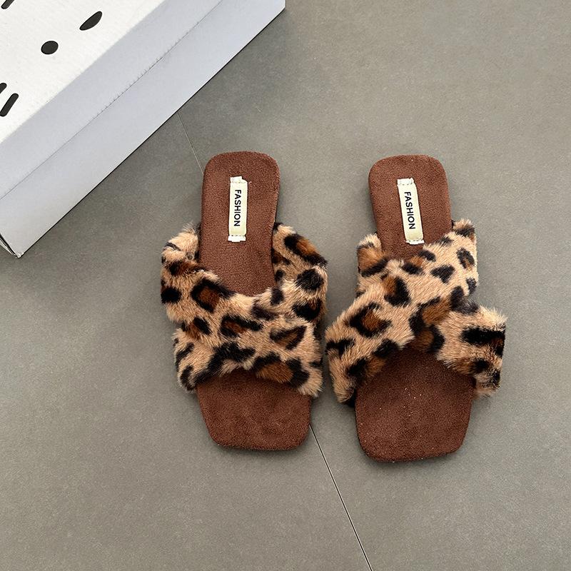 Fashion Cross-strapped Fluffy Slippers Women's Outer Wear Home Autumn and Winter French Niche Casual Temperament Simple Cotton Slippers