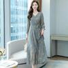 Korean Version of the New Autumn Big Swing Dress for Women's Medium and Long Styles, Thin Waist, Middle-aged Man, Mother Dress Long