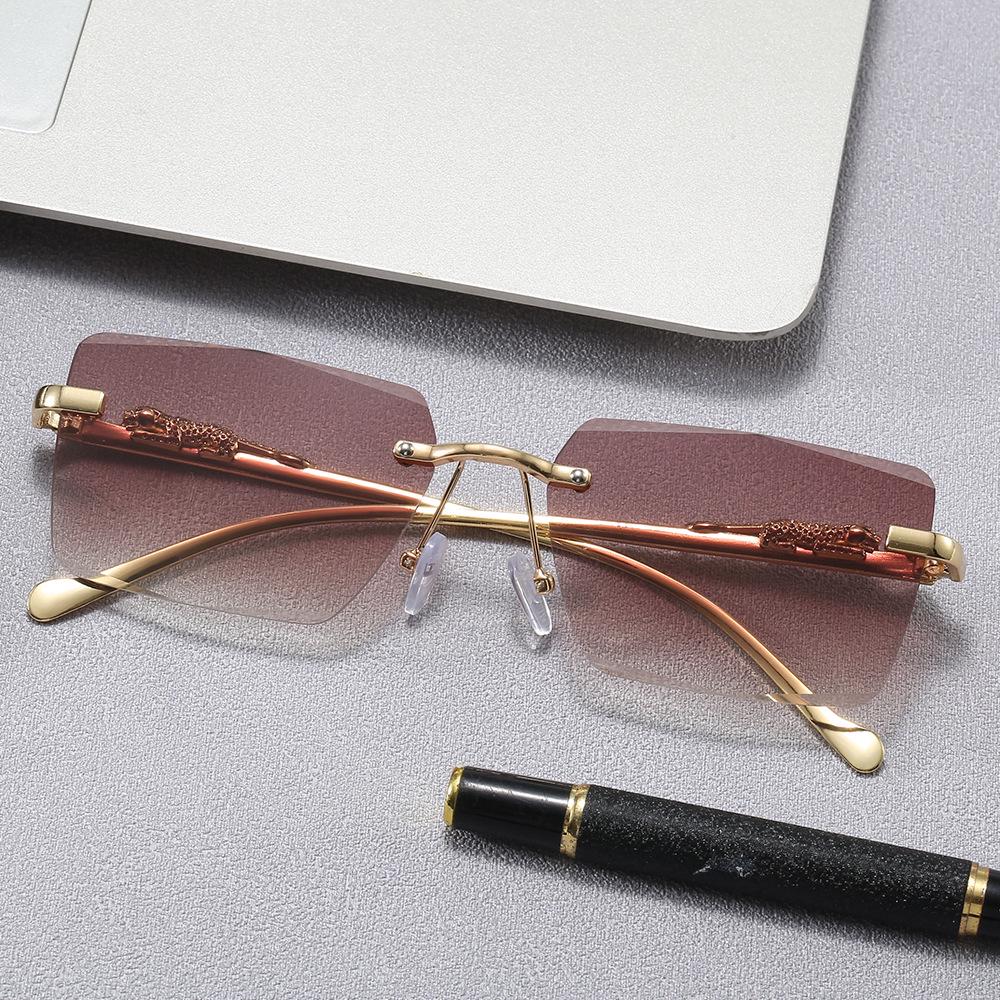 Frameless Leopard Print Retro Square Sunglasses with UV Protection