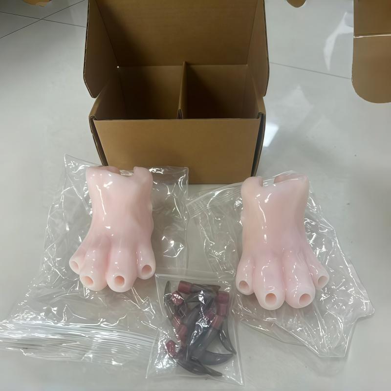 Silicone Realistic Dog Paw Training Practice Model for Pet Nail Trimming Beginner Instructional Tool Party Novelty Gift Bulk