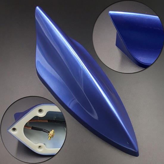 Stilvolle Universal-Auto-Haifischflossen-Autodachantenne mit Signal, FM/AM-Radioantenne