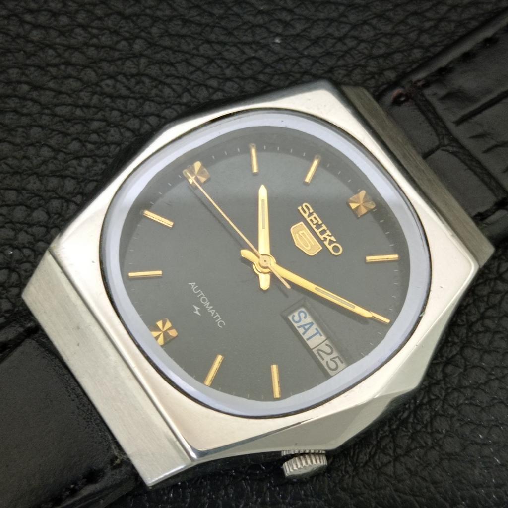 VINTAGE SEIKO 5 AUTOMATIC 7009A JAPAN MENS ORIGINAL DIAL WATCH A709146-1