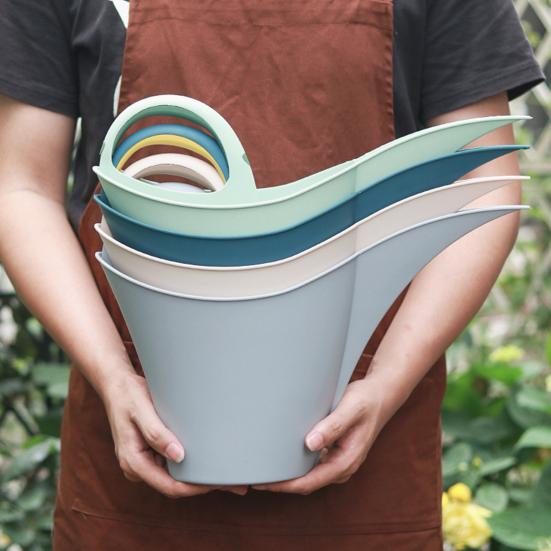 2L Watering Can Long Mouth Wear-resistant Large Capacity Flower Watering Can with Handle Garden Supplies