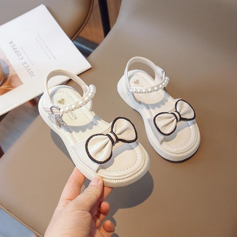 

Girls Summer Sandals Princess Flat Anti Slip Student Shoes for Toddler Kids with Pearl Decoration size 26