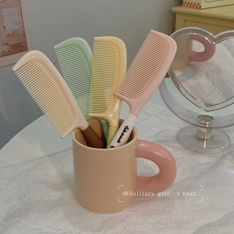 Portable Anti-static Cute Comb for Girls' Long Hair
