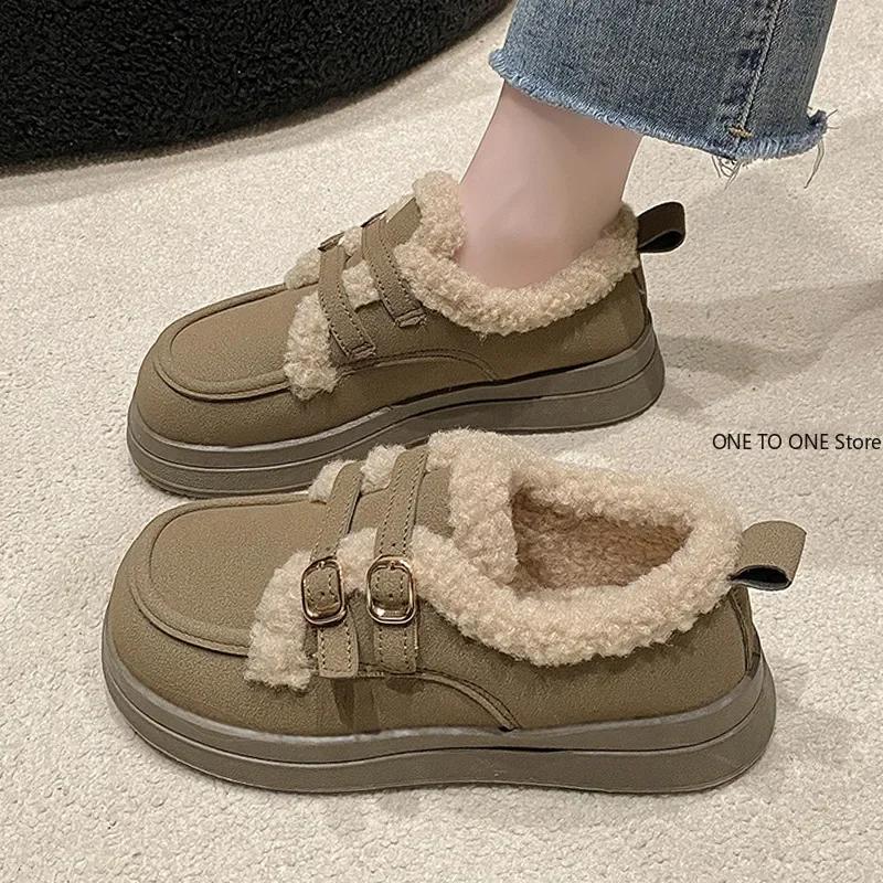 Fashion Women Clogs Platform Round Toe Loafers With Fur Casual Winter Retro New Slip-on Solid Rubber Buckle Female Sneakers Creepers Str